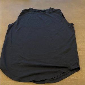 Lululemon Women’s Tank. Black